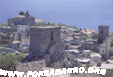 La Guardiola del Castello nello sfondo la Cattedrale e la Chiesa della SS. Trinit