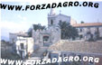 Chiesa SS. Trinit e arco Durazzesco
